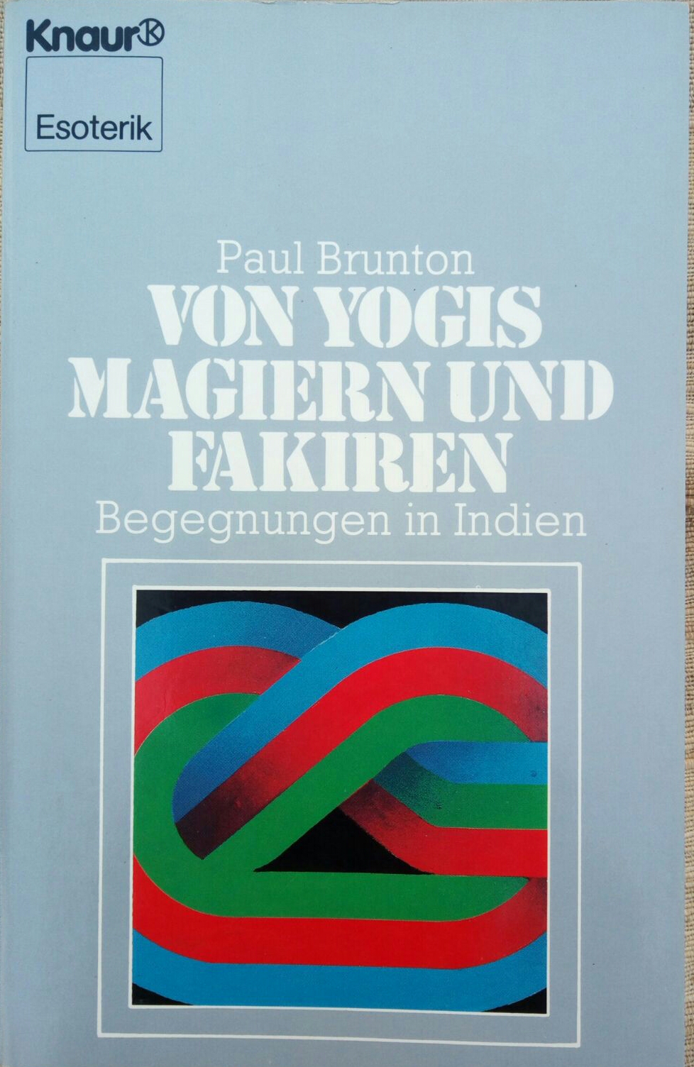 Shirdi Sai Baba Temple Frankfurt Germany (Deutschland) recommended book - Von Yogis Magiern und Fakiren .